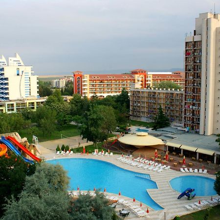 Hotel Iskar & Aquapark Napospart Kültér fotó