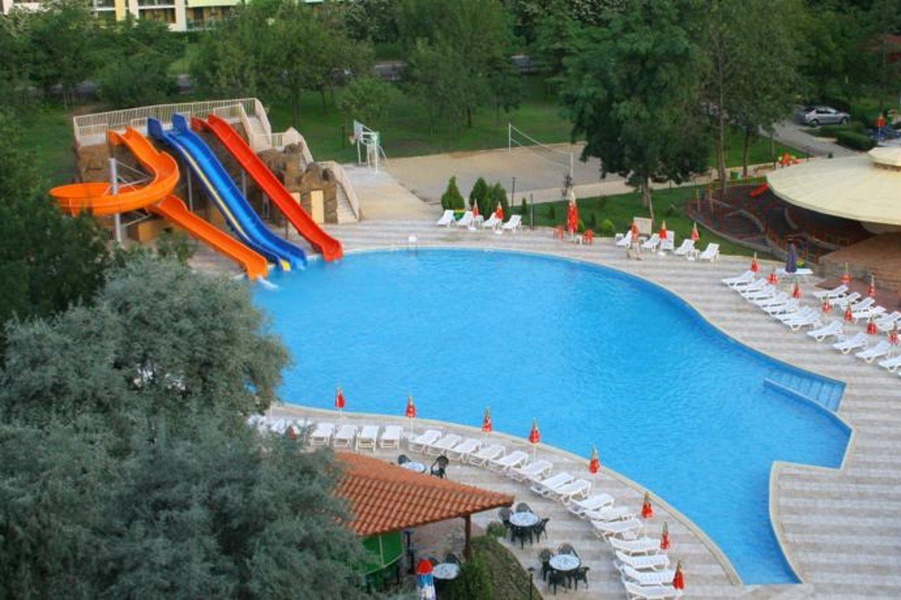 Hotel Iskar & Aquapark Napospart Kültér fotó