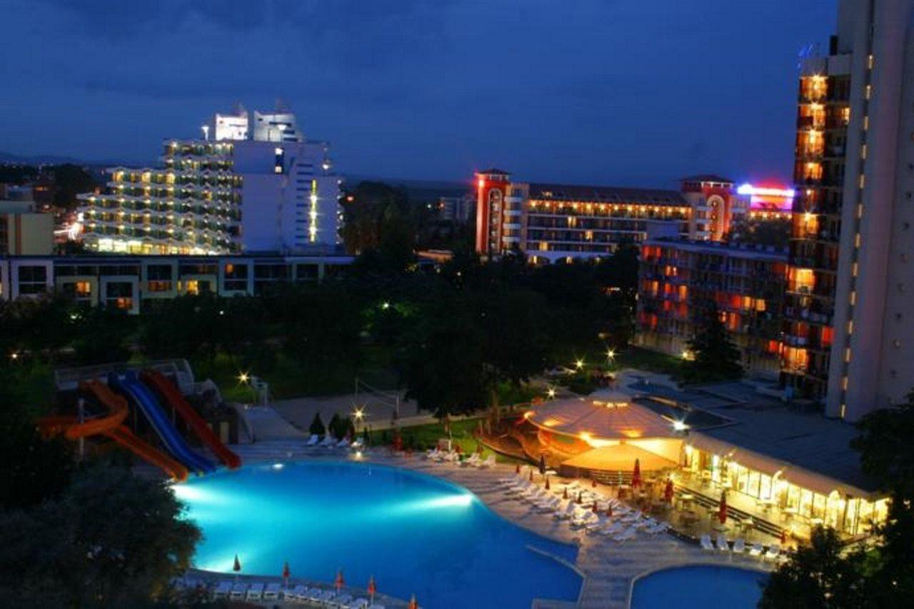 Hotel Iskar & Aquapark Napospart Kültér fotó