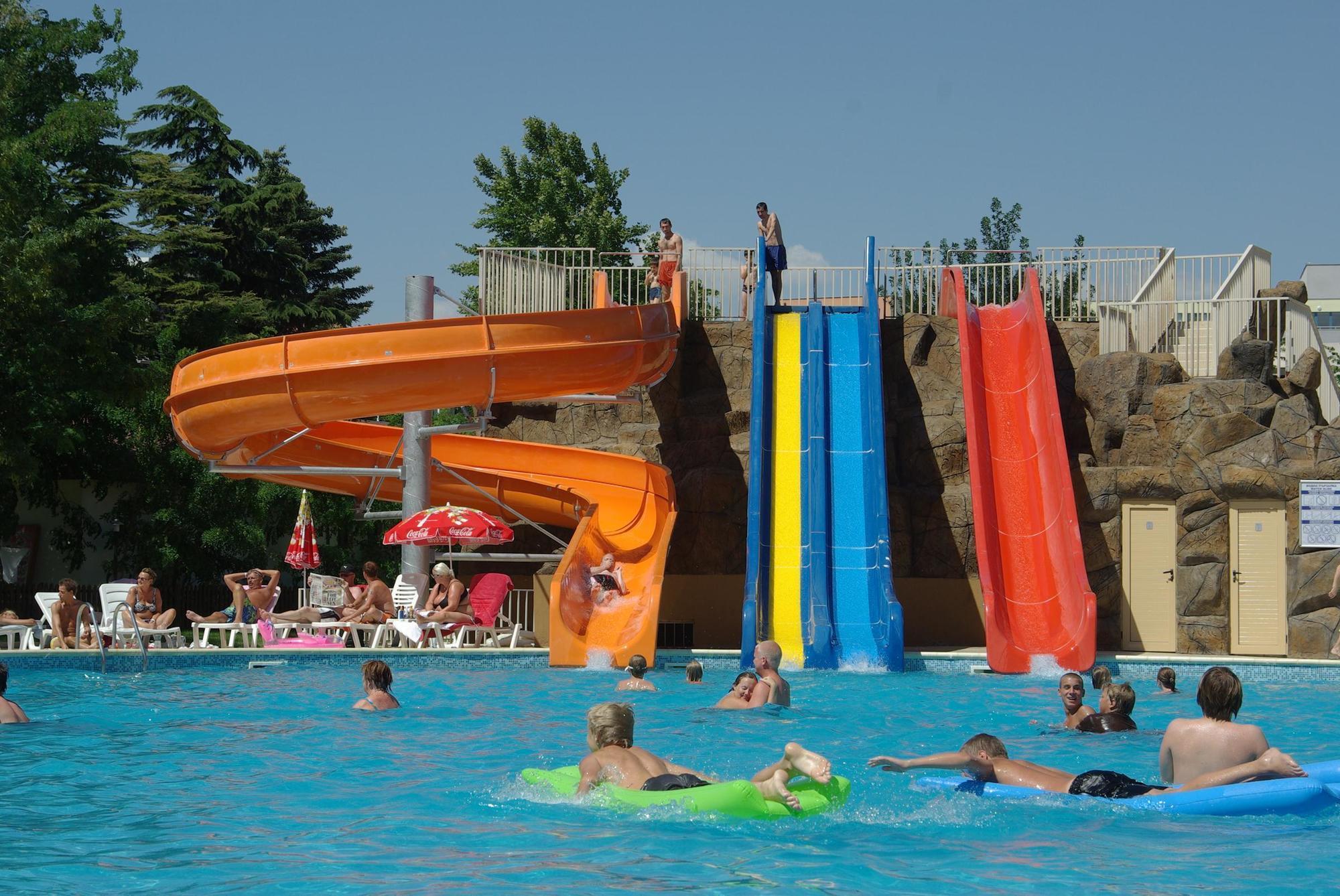 Hotel Iskar & Aquapark Napospart Kültér fotó