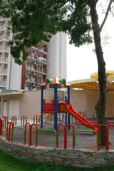 Hotel Iskar & Aquapark Napospart Kültér fotó