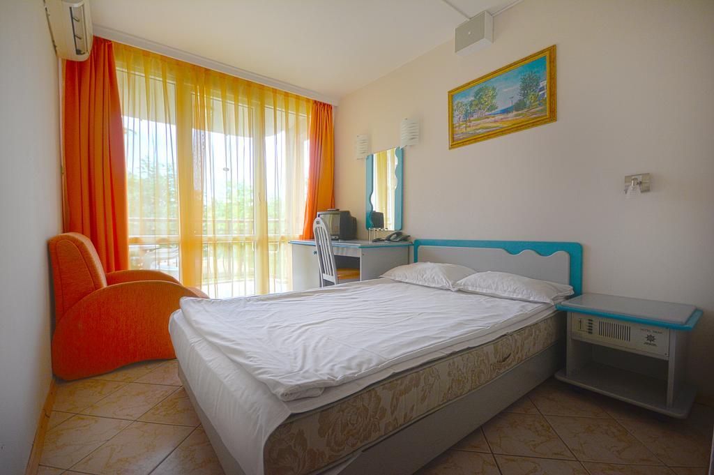 Hotel Iskar & Aquapark Napospart Kültér fotó
