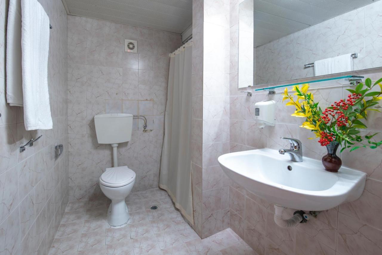 Hotel Iskar & Aquapark Napospart Kültér fotó